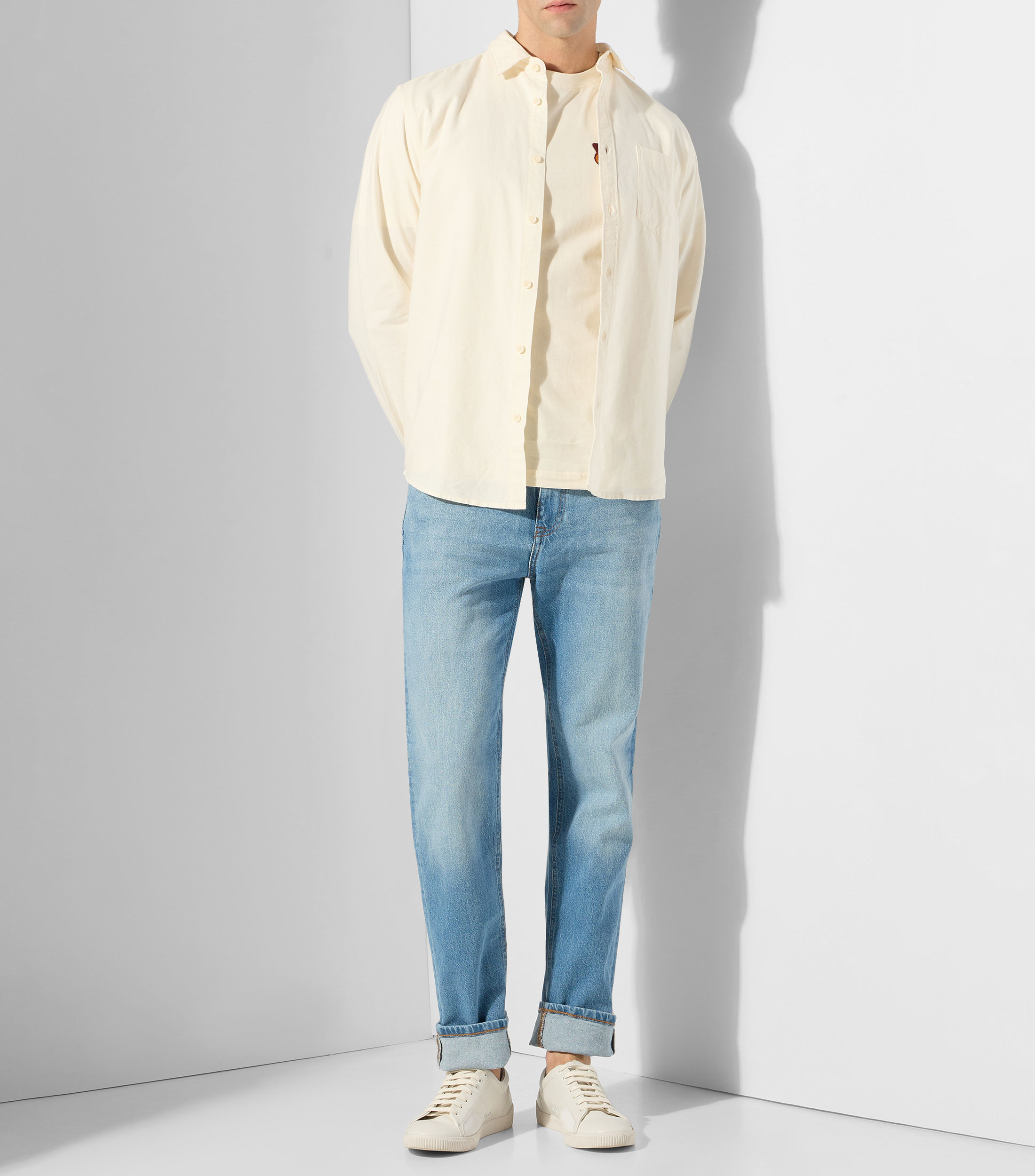 Playera de cuello redondo con manga corta estampada Hombre